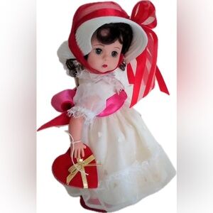 Vintage 2000 RARE Madame Alexander Valentine's Day 8" Doll Love Hearts Lace HTF